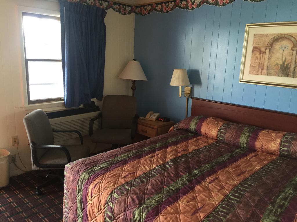 Rainbow Motel 몬트필리어 외부 사진