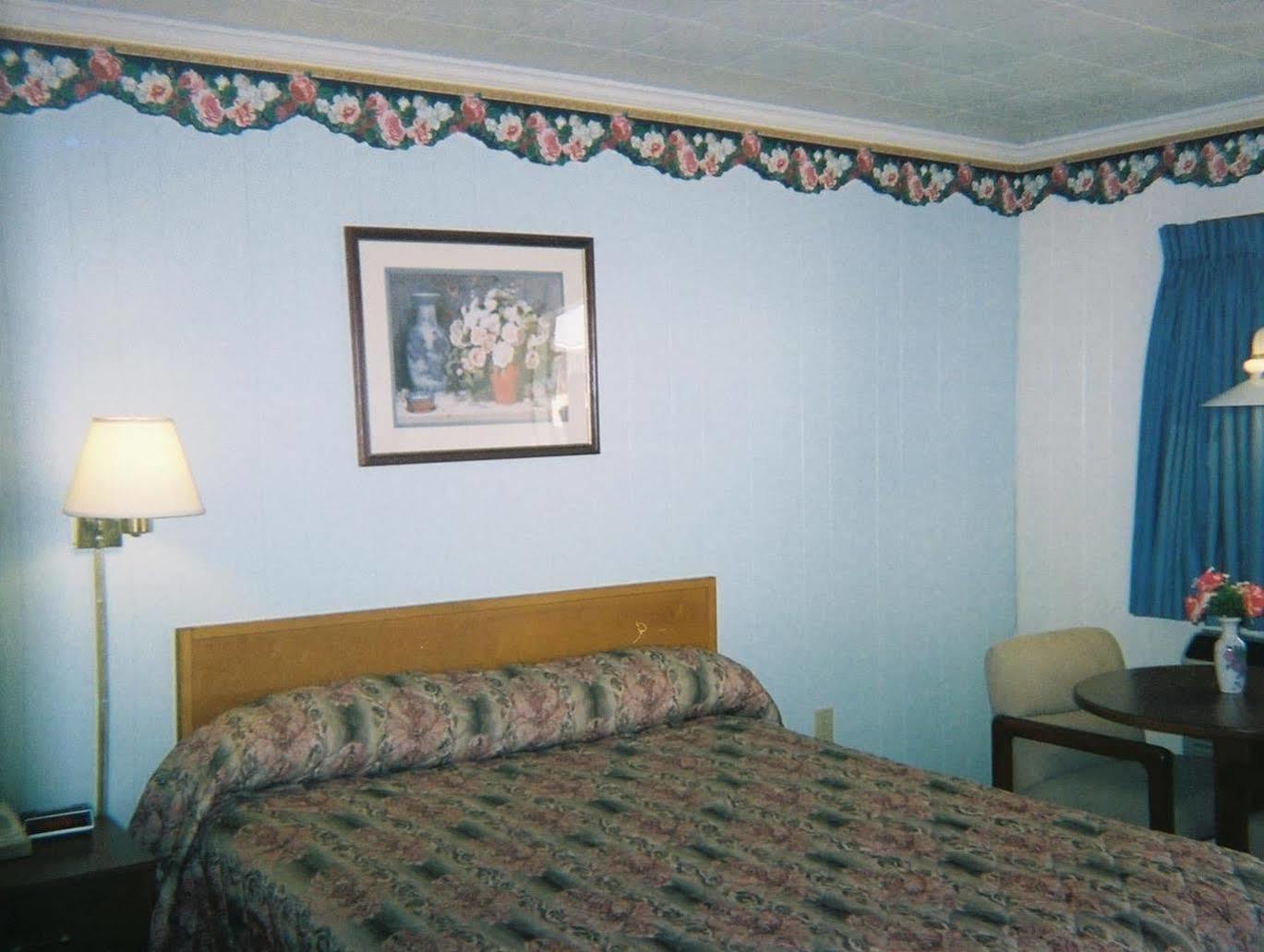 Rainbow Motel 몬트필리어 외부 사진